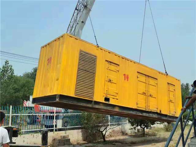 芮城300KW柴油发电机组油耗是多少？